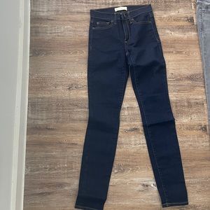Gap true skinny jeans